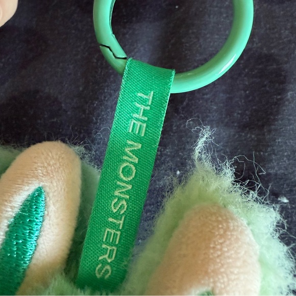 Green Labubu - Picture 3 of 3